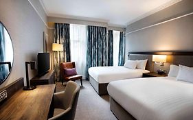 Hilton Carlton Edinburgh 4*